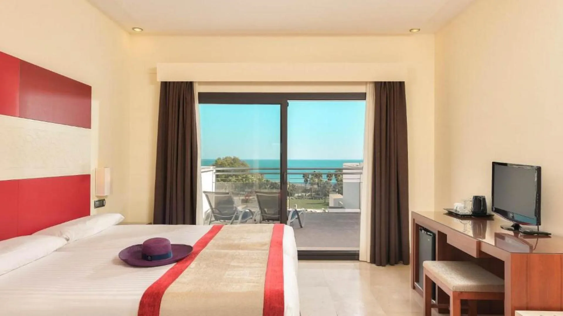 Estepona Hotel & Spa Resort 4*,  Spain