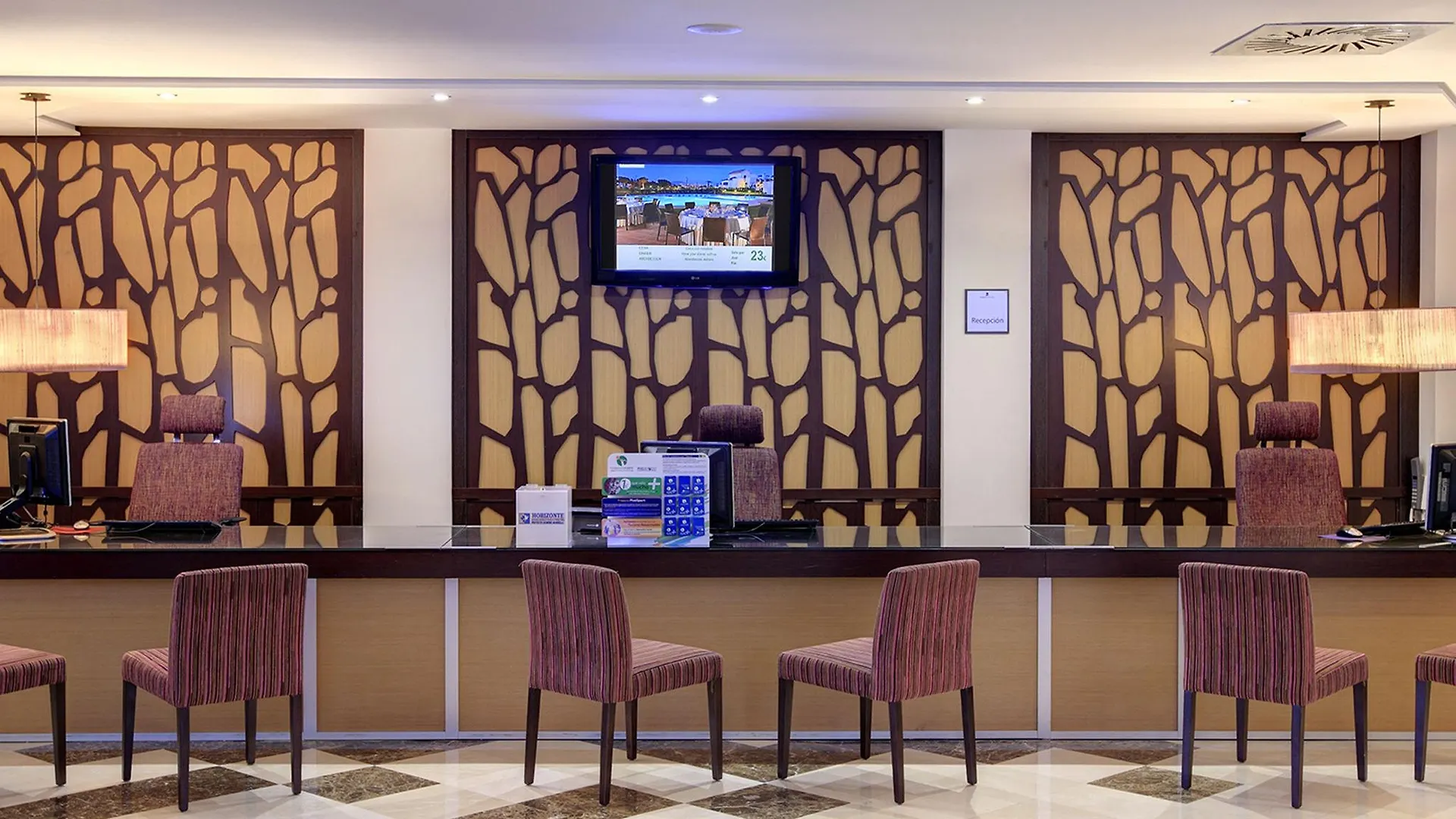 Estepona Hotel & Spa Resort