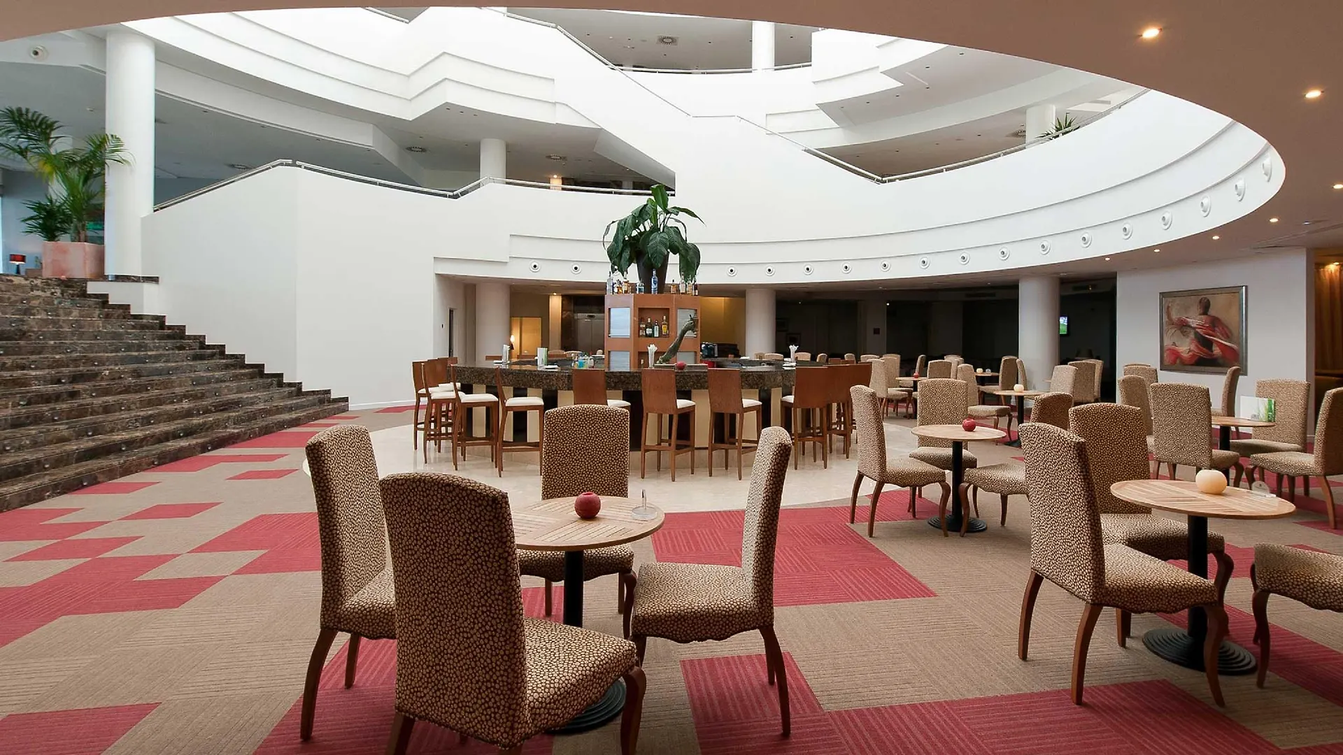 Estepona Hotel & Spa Resort 4*,